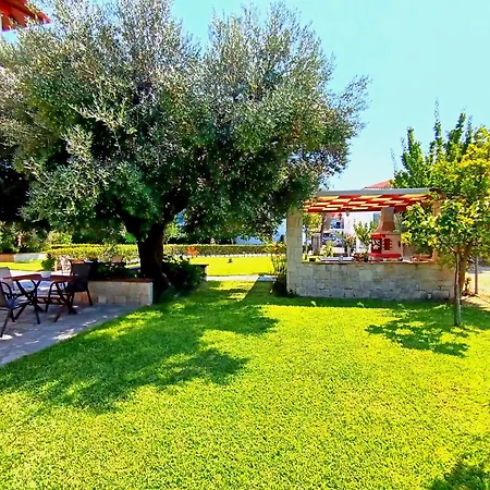 Apartment Giorgos *